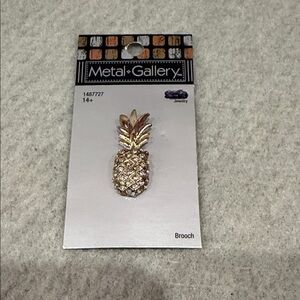 Gallery Gold and Silver Brooch